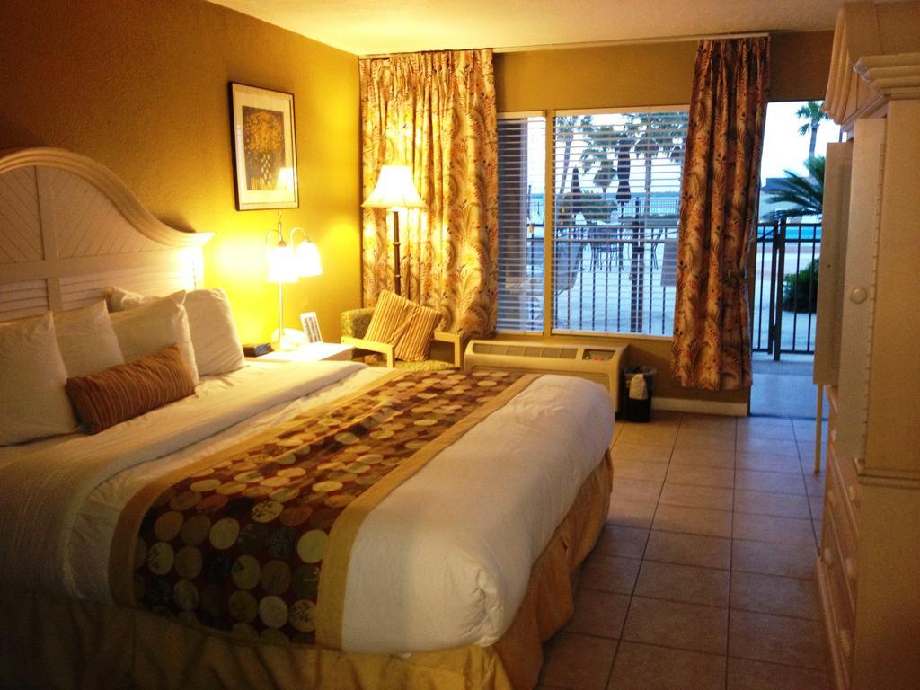 Monroe'S On The Lake Hotel & Banquet Hall Sanford Bilik gambar
